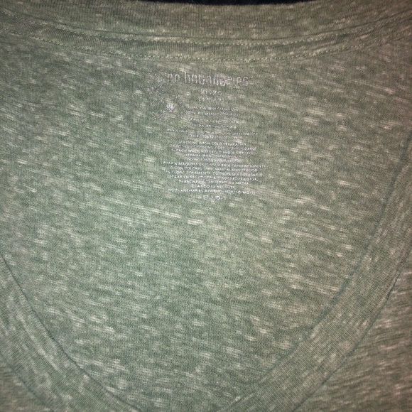 BUNDLE 2 No Boundaries V Neck Super Soft Tees (XL) - Picture 13 of 13